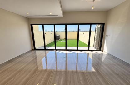 Townhouse - 4 - 5 for rent in Silver Springs 3 - Silver Springs - Damac Hills - Dubai Townhouse - 4 - 5 for rent in Silver Springs 3 - Silver Springs - Damac Hills - Dubai