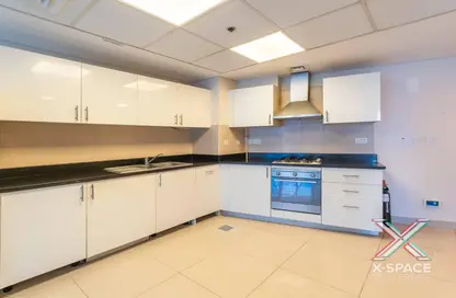 Apartment - 2 Bedrooms - 4 Bathrooms for rent in Park Towers - DIFC - Dubai