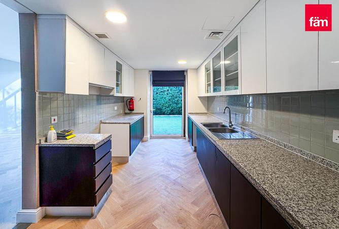 85749319 - Property Image 3