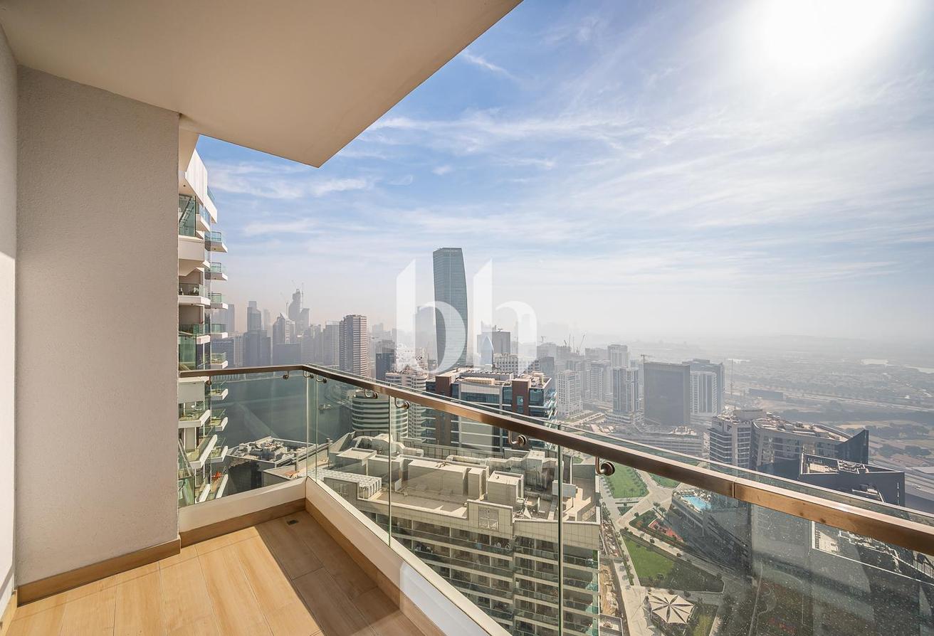 Private Jacuzzi | Fully Furnished | Bills Included photo 5