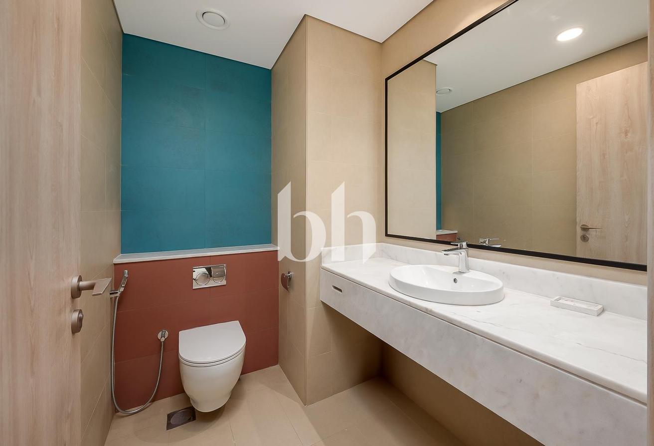 Private Jacuzzi | Fully Furnished | Bills Included photo 17