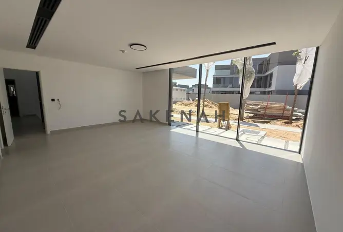 150462040 - Property Image 3