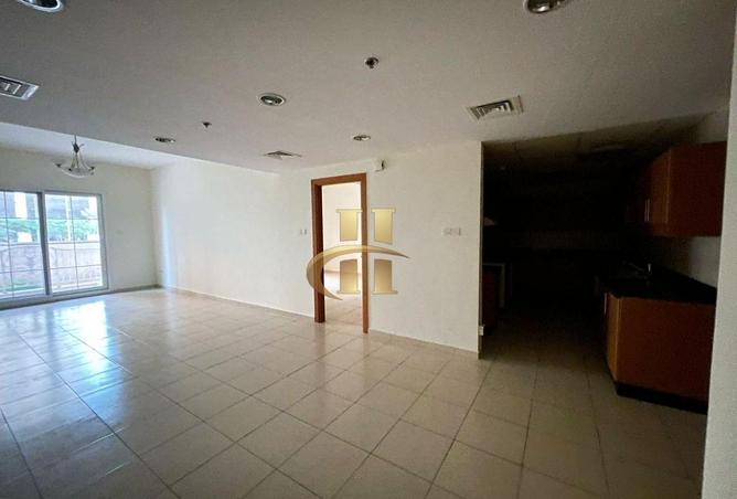 81923071 - Property Image 2