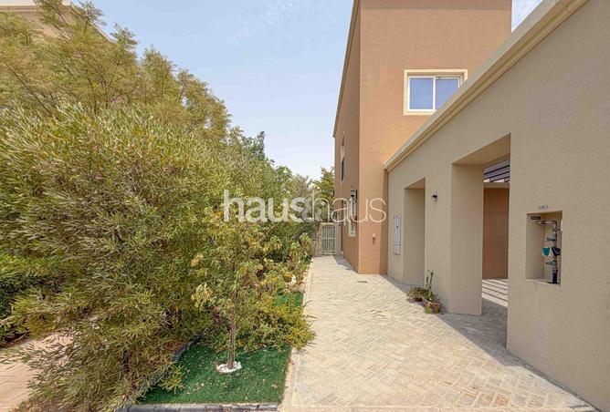 125654707 - Property Image 2