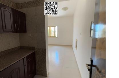 Apartment - Studio - 1 Bathroom for rent in Al Naemiya Tower 2 - Al Naemiya Towers - Al Nuaimiya - Ajman
