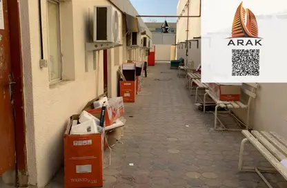 سكن عمال - استوديو - 8 حمامات للايجار في الجرف الصناعية 1 - الجرف الصناعية - عجمان