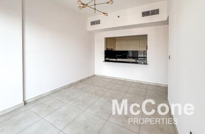 شقة - 2 غرف نوم - 2 حمامات للايجار في بن غاطي روز - منطقة 15 - قرية جميرا الدائرية - دبي شقة - 2 غرف نوم - 2 حمامات للايجار في بن غاطي روز - منطقة 15 - قرية جميرا الدائرية - دبي