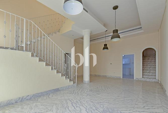 83669180 - Property Image 2