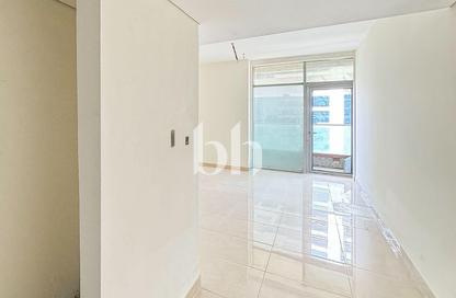 Apartment - Studio - 1 for sale in Wind Tower 1 - JLT Cluster B - Jumeirah Lake Towers - Dubai Apartment - Studio - 1 for sale in Wind Tower 1 - JLT Cluster B - Jumeirah Lake Towers - Dubai