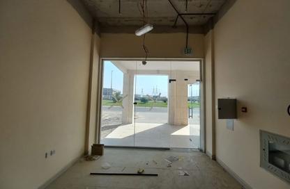 Shop - Studio - 1 Bathroom for rent in Hoshi - Al Badie - Sharjah