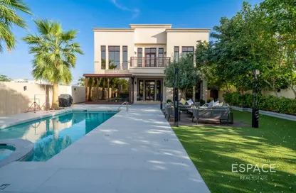 Villa - 4 Bedrooms - 5 Bathrooms for sale in Legacy - Jumeirah Park - Dubai