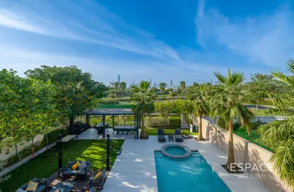 Villa - 4 Bedrooms - 5 Bathrooms for sale in Legacy Large - Legacy - Jumeirah Park - Dubai