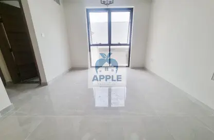 شقة - غرفة نوم - 2 حمامات للايجار في مبنى مويلح - مويلح - الشارقة