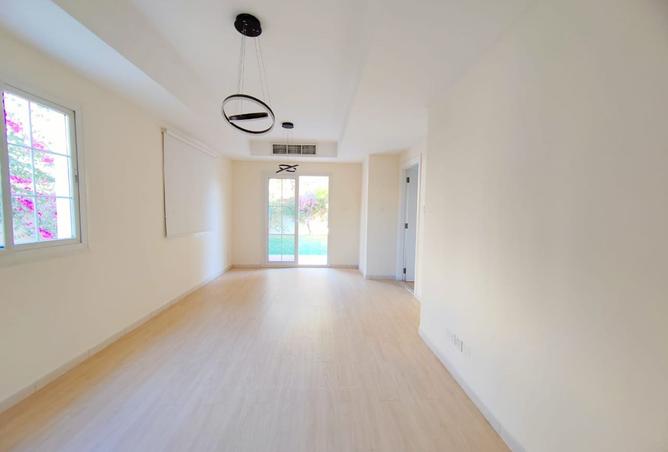 16019242 - Property Main Image