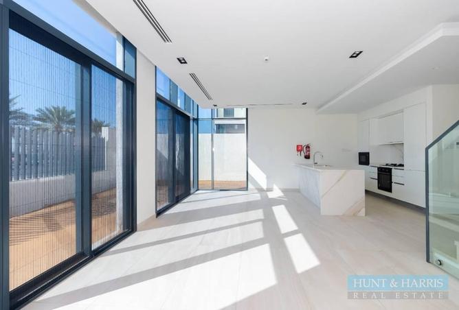 16081200 - Property Image 3