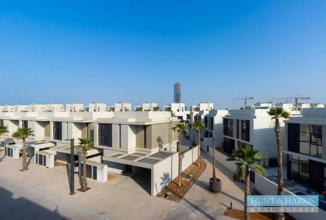 16081200 - Property Image 2