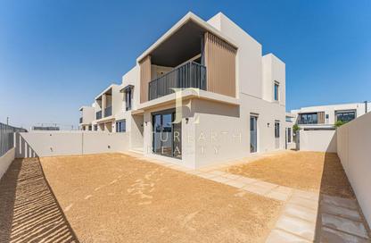 Townhouse - 4 - 5 for rent in Jebel Ali Village Townhouses - Jebel Ali Village - Jebel Ali - Dubai
