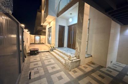 Villa - 5 - 7 for sale in Al Zaheya Gardens - Al Zahya - Ajman