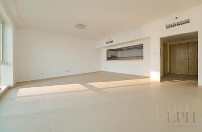 Apartment - 3 - 5 for rent in Al Bateen Residences - Jumeirah Beach Residence - Dubai