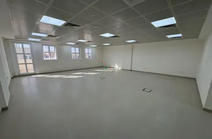 مكتب - استوديو - 1 حمام للايجار في حي الحميرة - المقاطعة المركزية - العين