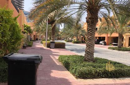 Villa - 5 Bedrooms - 6 Bathrooms for rent in Bloomingdale - Dubai Sports City - Dubai
