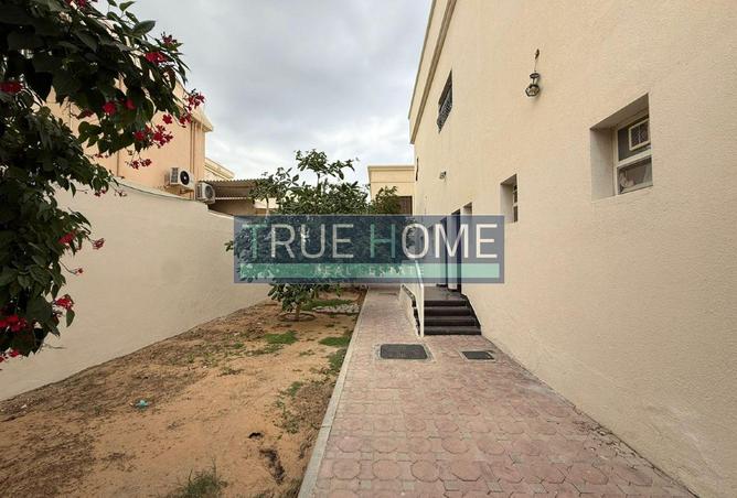 74234213 - Property Image 3