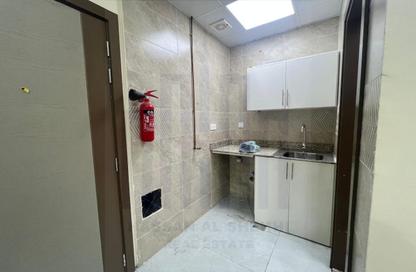 Apartment - Studio - 1 Bathroom for rent in Muwaileh 3 Building - Muwaileh - Sharjah Apartment - Studio - 1 Bathroom for rent in Muwaileh 3 Building - Muwaileh - Sharjah
