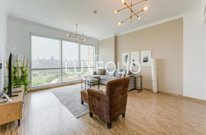 Apartment - 2 Bedrooms - 2 Bathrooms for rent in The Fairways - The Views - Dubai