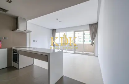 Apartment - 1 Bedroom - 2 Bathrooms for rent in West Avenue Tower - Dubai Marina - Dubai