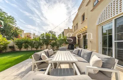 فيلا - 3 غرف نوم - 4 حمامات للبيع في الينابيع 5 - الينابيع - دبي