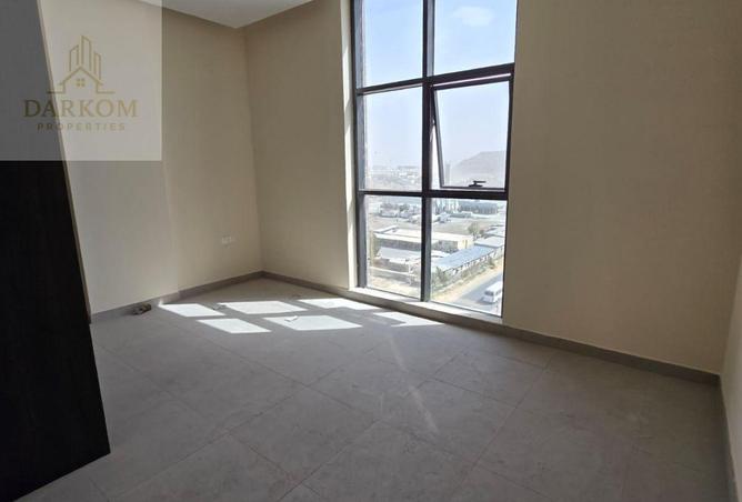 54013037 - Property Image 2