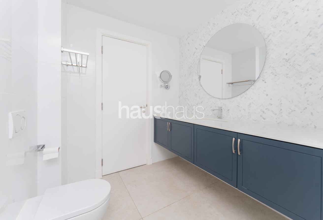 Fully upgraded | Atlantis Views | Furnished photo 26
