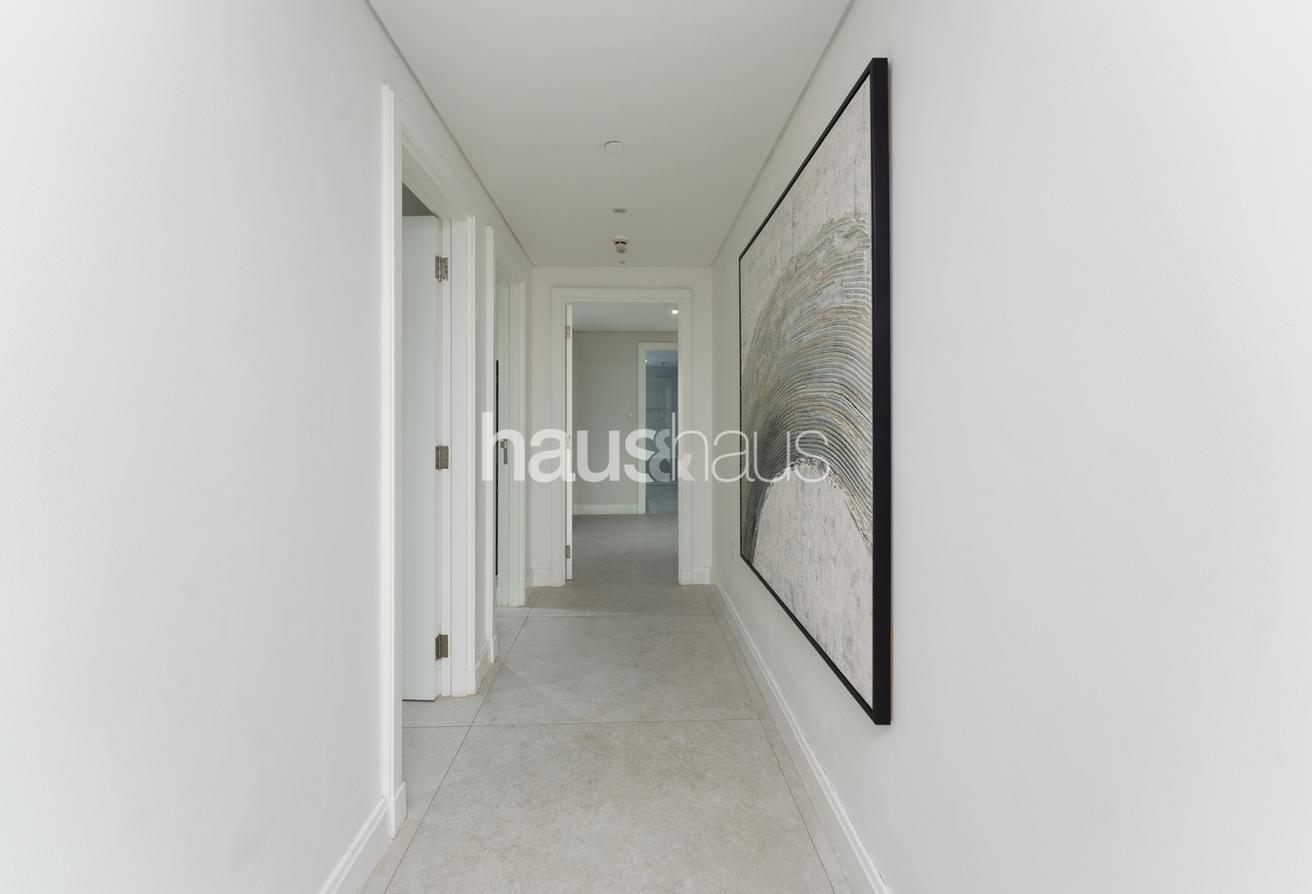 Fully upgraded | Atlantis Views | Furnished photo 19