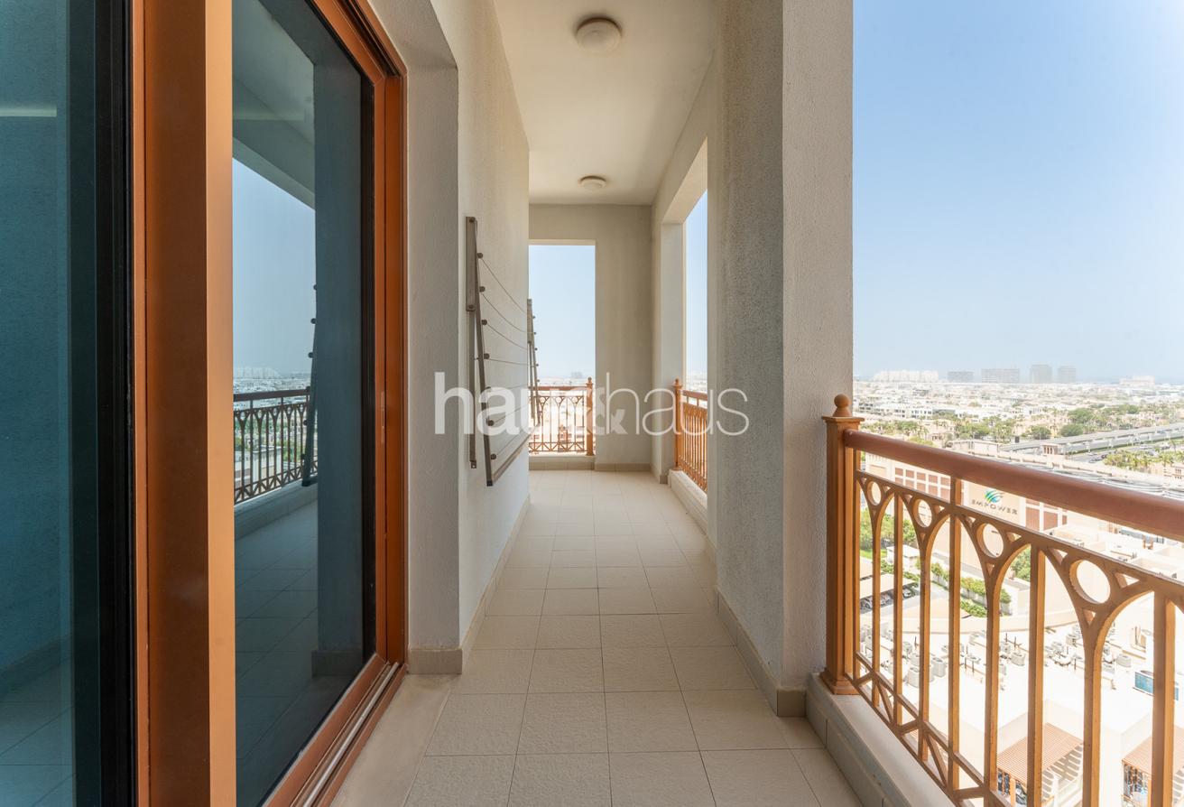 Fully upgraded | Atlantis Views | Furnished photo 17