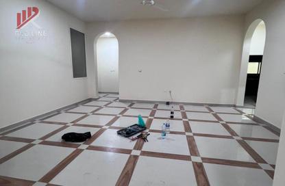 Villa - 4 Bedrooms - 5 Bathrooms for rent in Al Tarfa - Mughaidir - Sharjah Villa - 4 Bedrooms - 5 Bathrooms for rent in Al Tarfa - Mughaidir - Sharjah
