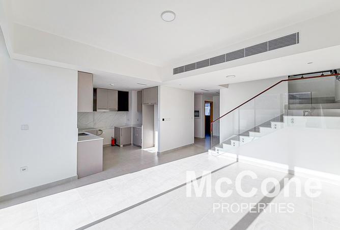 127027704 - Property Image 2