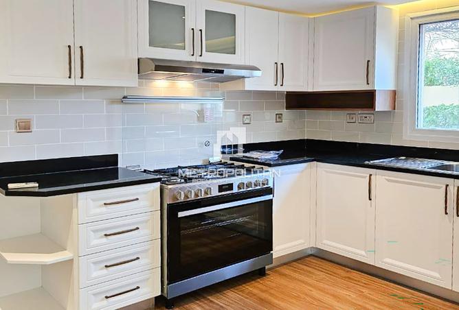 141436005 - Property Image 2