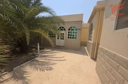 Villa - 6 Bedrooms - 5 Bathrooms for rent in Khuzam - Ras Al Khaimah