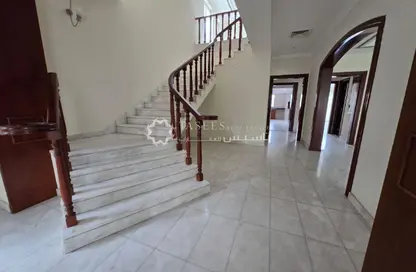 فيلا - 5 غرف نوم - 5 حمامات للايجار في منطقة القرهود - دبي فيلا - 5 غرف نوم - 5 حمامات للايجار في منطقة القرهود - دبي