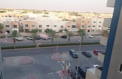 شقة - 3 غرف نوم - 4 حمامات للايجار في برج 14 - الريف داون تاون - الريف - أبوظبي