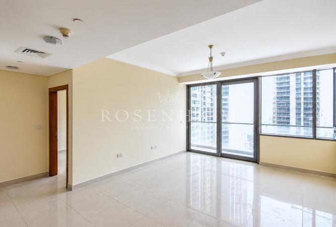 Marina View | Fully Furnished | Bright and Clean photo 2
