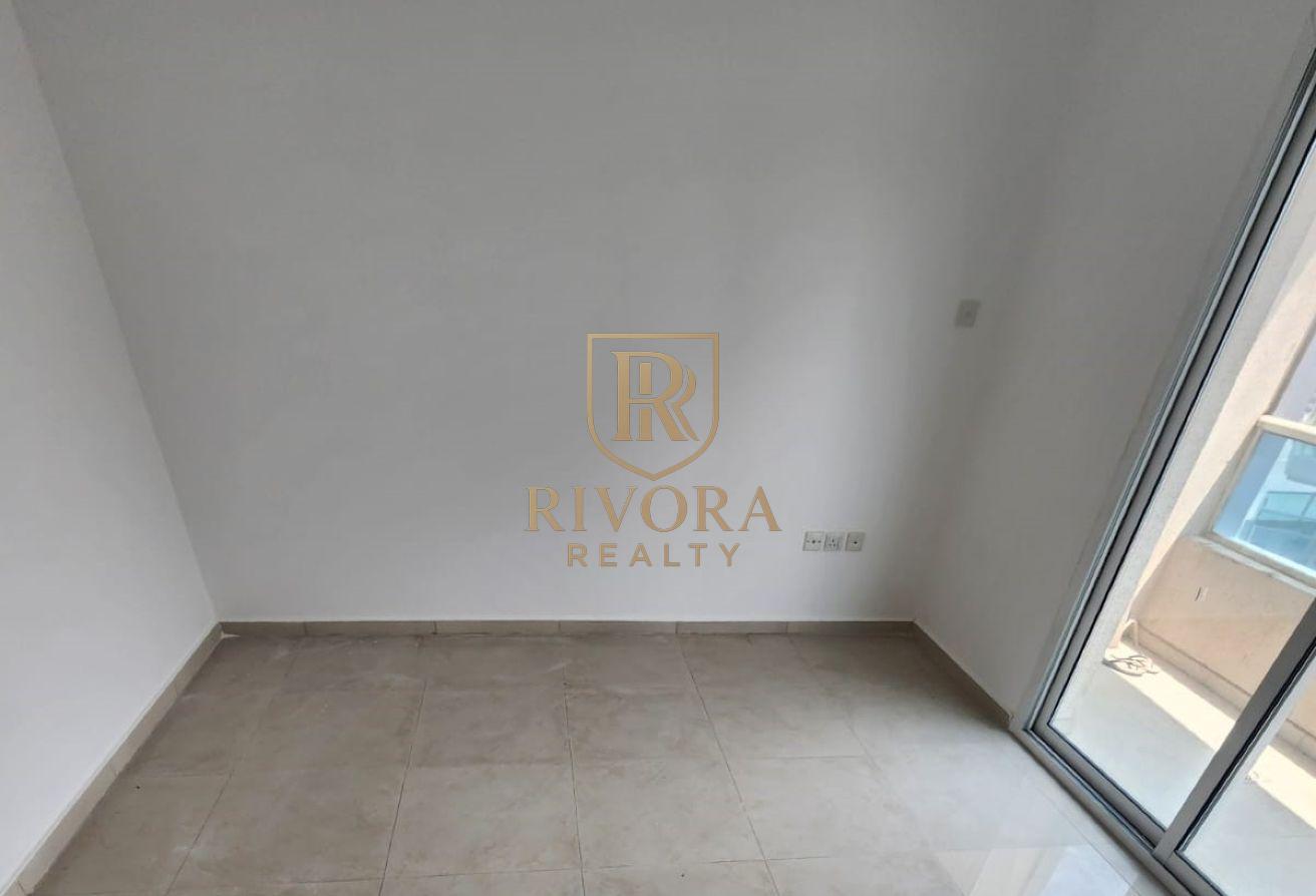 2 BHK | SPACIOUS LAYOUT | BALCONY & PARKING photo 10