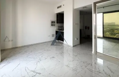 شقة - 1 حمام للايجار في جولدن دريم برج 1 - منطقة 18 - قرية جميرا الدائرية - دبي