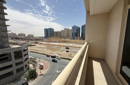 Apartment - Studio - 1 Bathroom for rent in Frankfurt Sports Tower - Dubai Sports City - Dubai