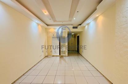 Apartment - 1 Bedroom - 2 Bathrooms for rent in Al Hudaiba - Bur Dubai - Dubai