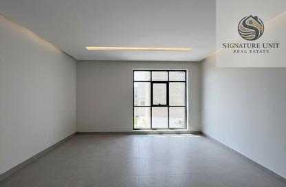 Villa - 5 - 7 for rent in Al Aweer 1 - Al Aweer - Dubai Villa - 5 - 7 for rent in Al Aweer 1 - Al Aweer - Dubai