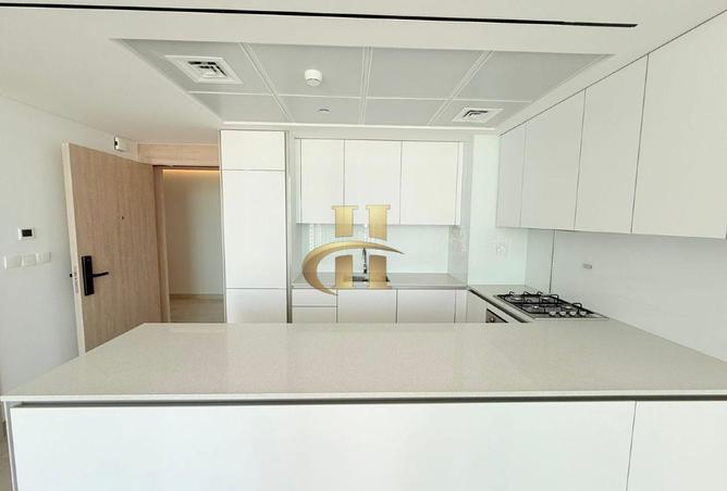 89648093 - Property Image 3