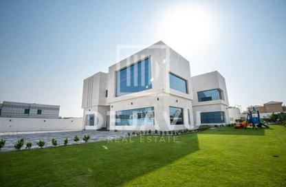 Villa - 5 Bedrooms - 6 Bathrooms for rent in Nad Al Sheba 4 - Nad Al Sheba - Dubai