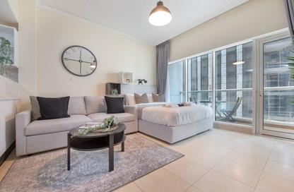 Apartment - Studio - 1 for rent in Burj Al Nujoom - Downtown Dubai - Dubai