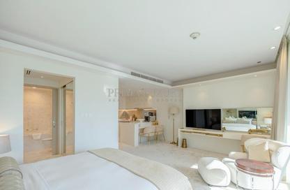 Apartment - Studio - 1 Bathroom for rent in The Dubai Mall Residences - Downtown Dubai - Dubai
